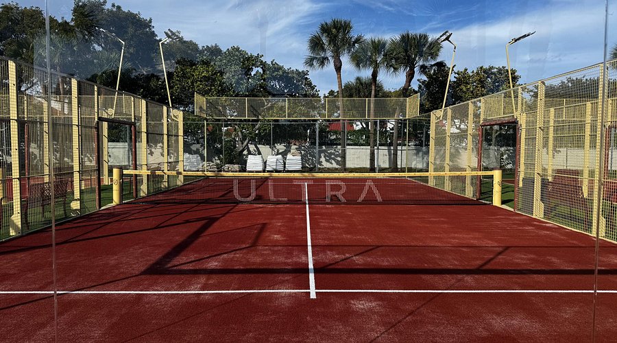 Ultra Padel Club – Aventura